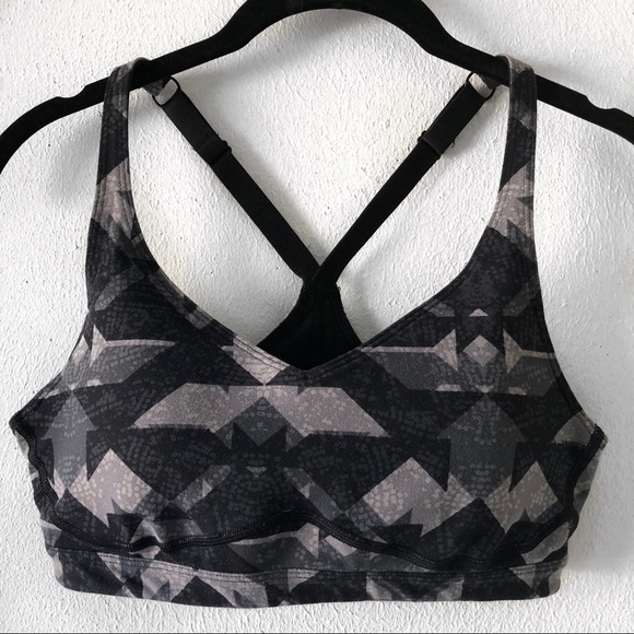 Lucy Other - LUCY GREY GEOMETRIC PRINT SPORTS BRA SZ M